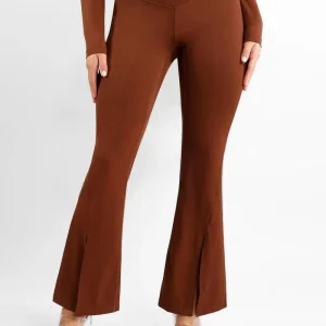 Pantalons De Shapewear À Taille Haute Évasée Avec Contrôle Du Ventre Et Ourlet Fendu